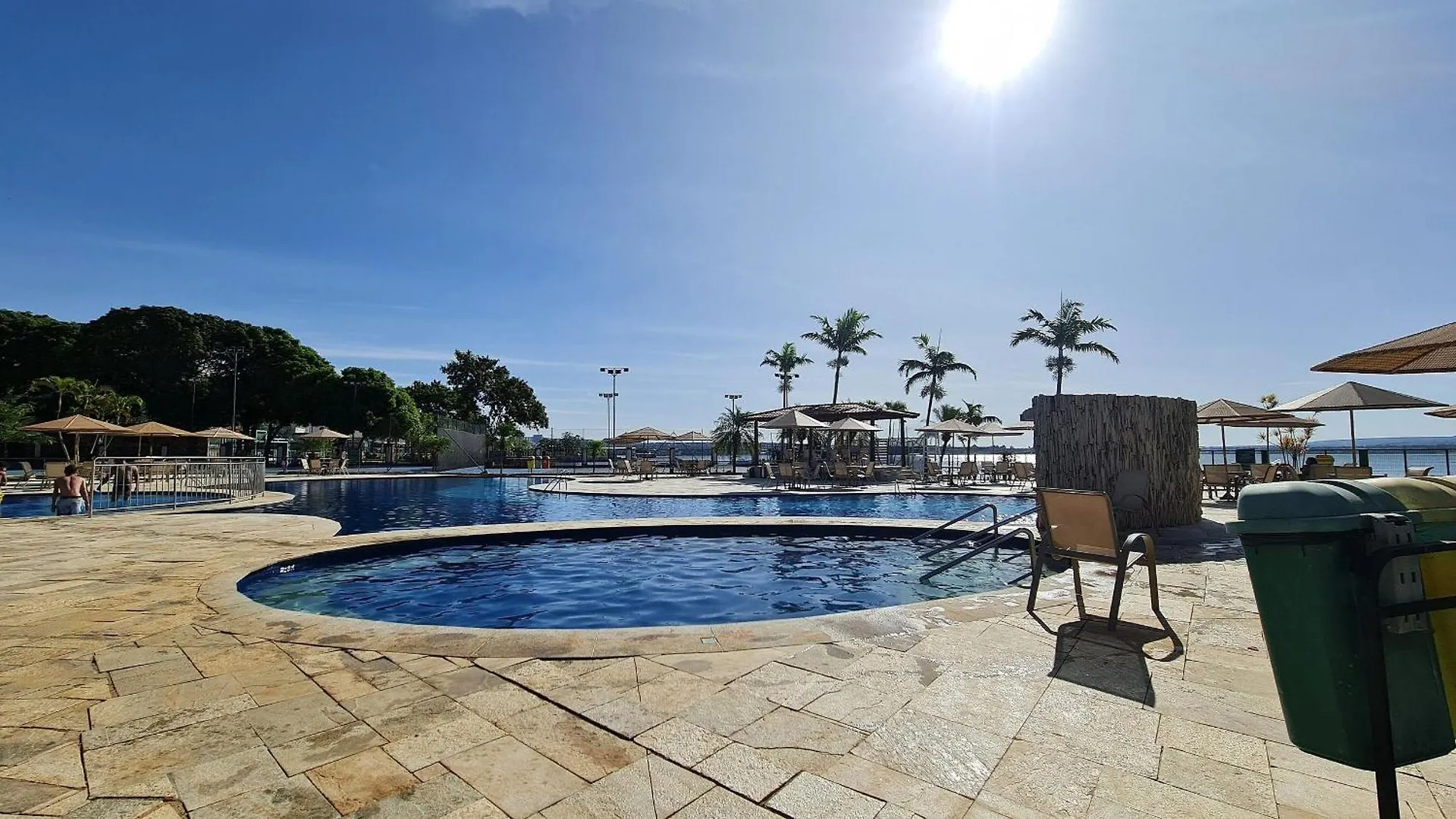Flat 135 Beira Lago Em Brasília